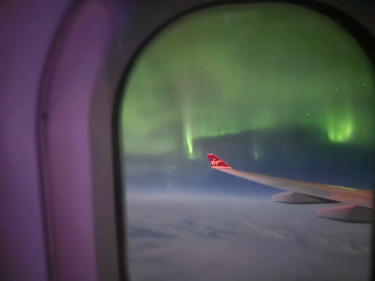 Cracking view on the way home last night VS74 <a href="/VirginAtlantic/">virginatlantic</a>