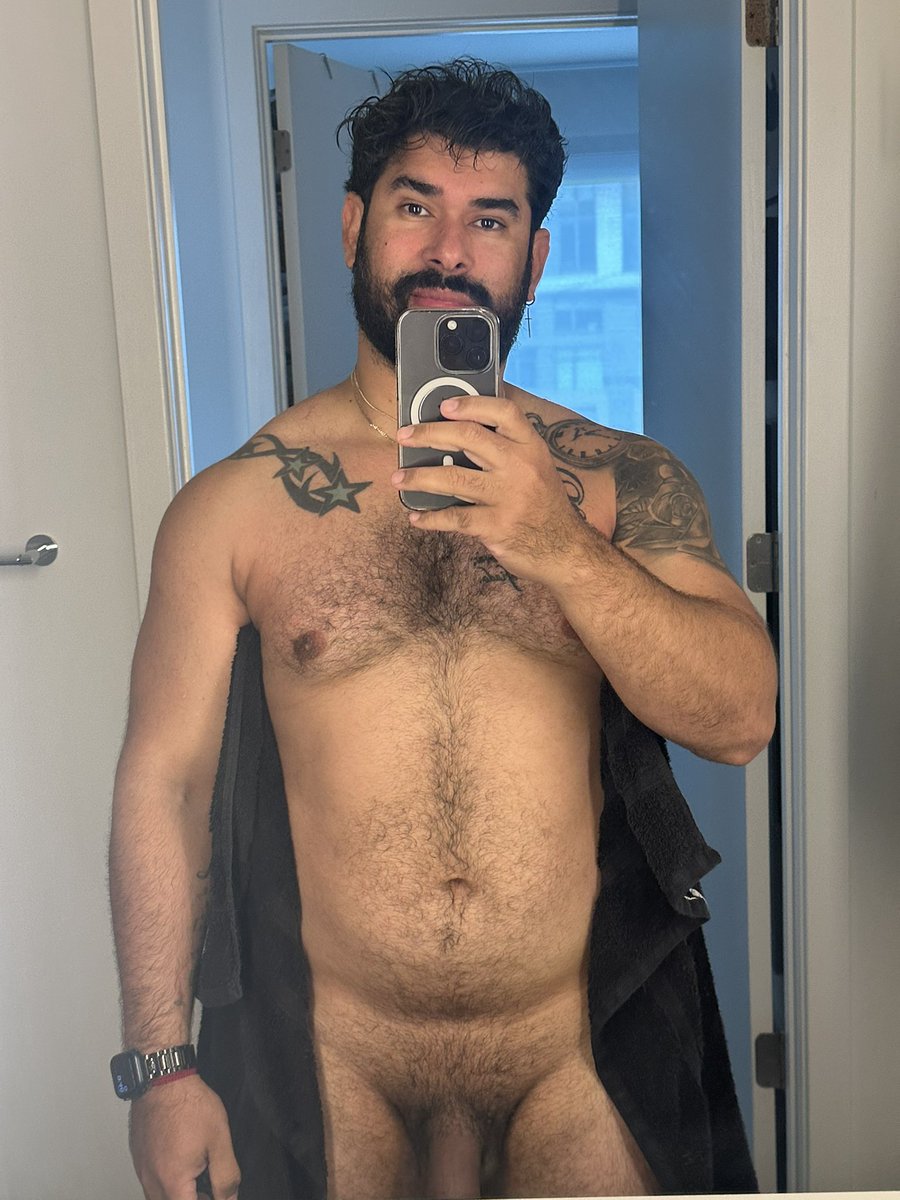 Morning, shower time 😻💪🏼