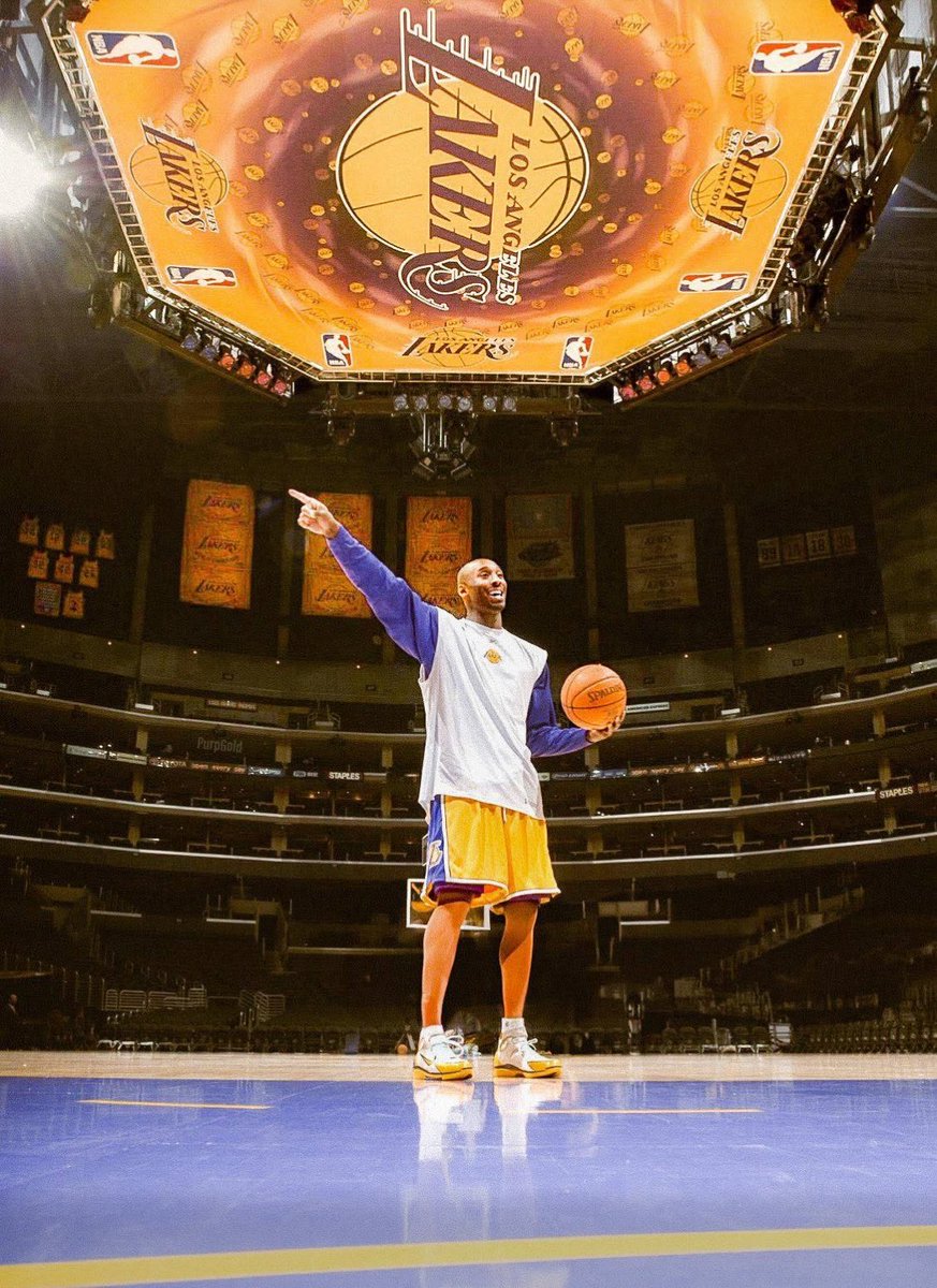 8_24Mamba4Ever's tweet image. The King Of LA