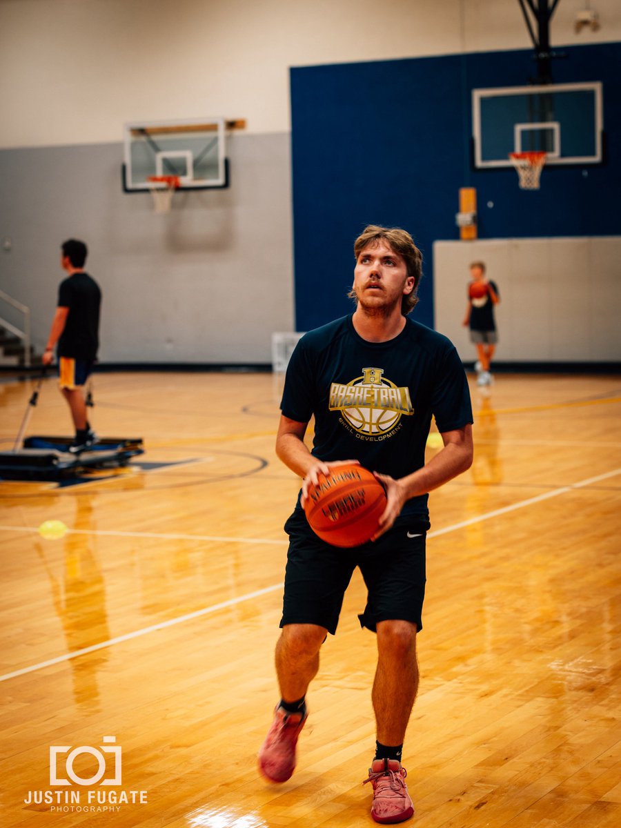All smiles for September. #GoDawgs