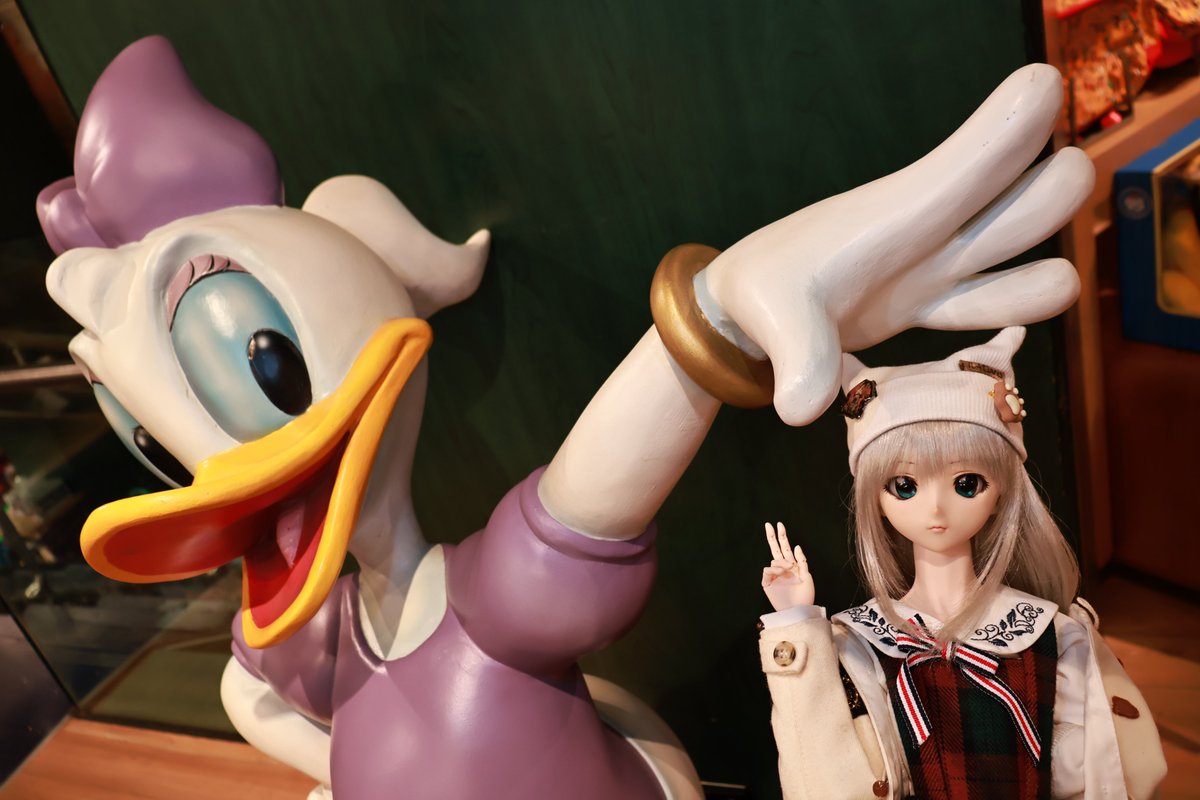 明日のドルショ、行こうかなーと思ってたけど、今日出かけたし、明日は家でゆっくりしようかな？