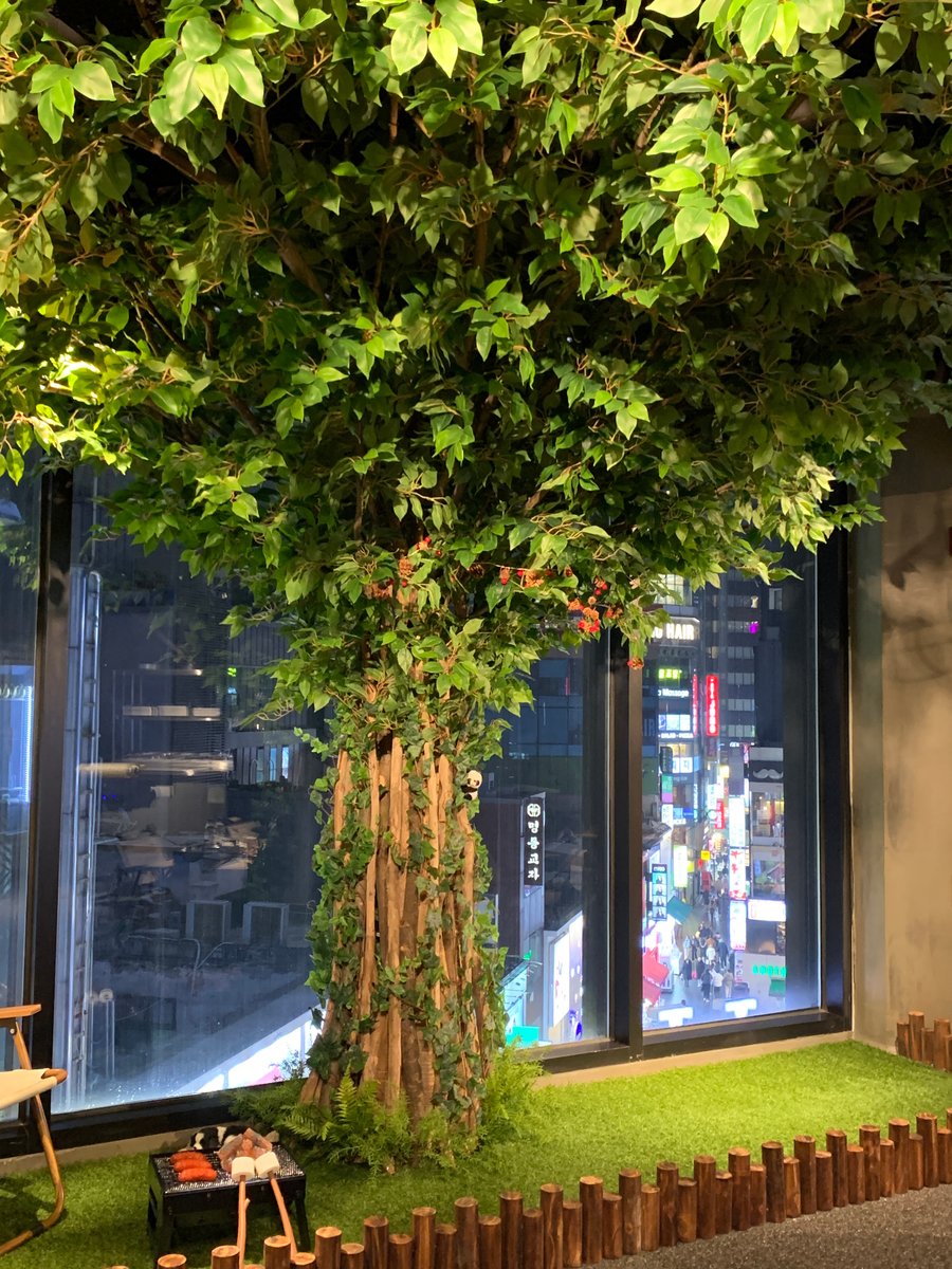 The most precious possession that ever comes to a man in this world is a woman’s heart.➖🎄💔🙏0875
My mood makes me strange in ways I can’t explain.