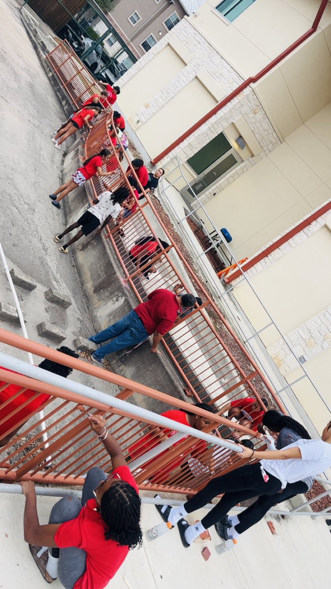 Making the <a href="/CityofConverse/">City of Converse</a> beautiful again! 🥰

<a href="/judsonfc_girls/">JudsonFCGirlsSoccer</a> 
<a href="/JISD_ATHLETICS/">Judson ISD Athletics</a>