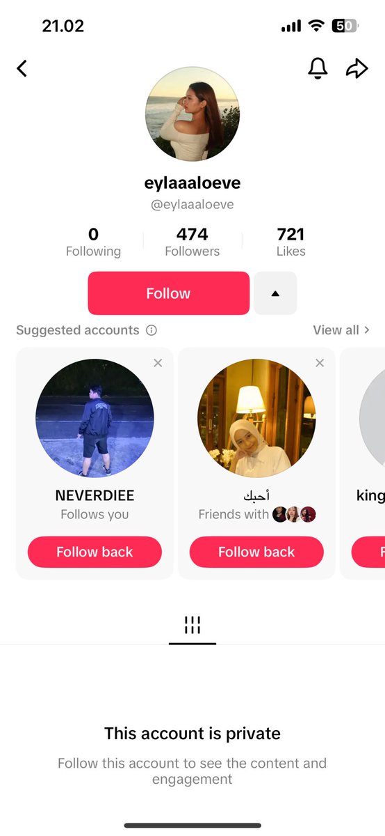 hallooo all, ada yg tau akun tiktok ini ga yaaa??? soalnya dia tbtb bgt pake foto aku buat profile picturenya😢dan orgnya ga bisa di dm huhuhu, kalo ada yg tau coba dm aku ya guysss takut disalah gunakan fotonya🥲