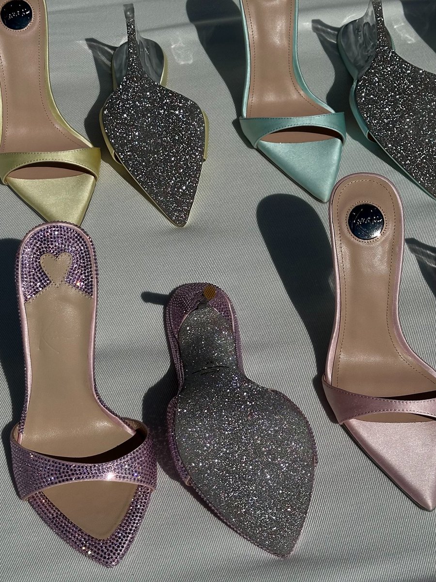 ✨Obsessed is an understatement… pastel silk, crystal sparkle, glitter soles — candy-coloured dreams that belong in every fairytale. 💎 Kandee.co.uk 

#KandeeShoes #LuxuryObsessed #PastelDreams #CrystalAddiction #CinderellaUpgrade #ShoeObsession