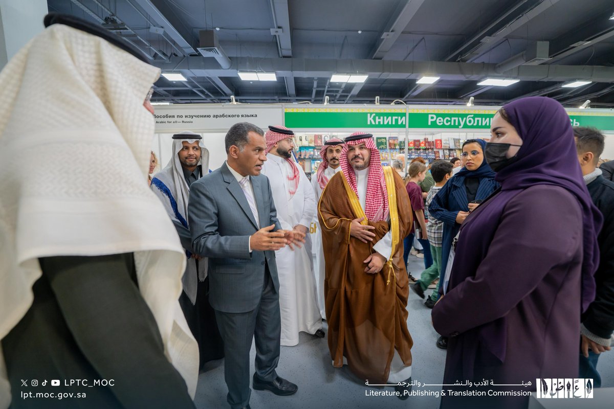LPTC_MOC's tweet image. في زيارة تعريفية لمشاركة المملكة في #معرض_موسكو_الدولي_للكتاب_2025 التي تقودها #هيئة_الأدب_والنشر_والترجمة؛ د. عبداللطيف بن عبدالعزيز الواصل الرئيس التنفيذي للهيئة، يستقبل سعادة الأستاذ ماجد بن محمد الغفيلي القائم بأعمال السفارة السعودية في روسيا الاتحادية بالإنابة.