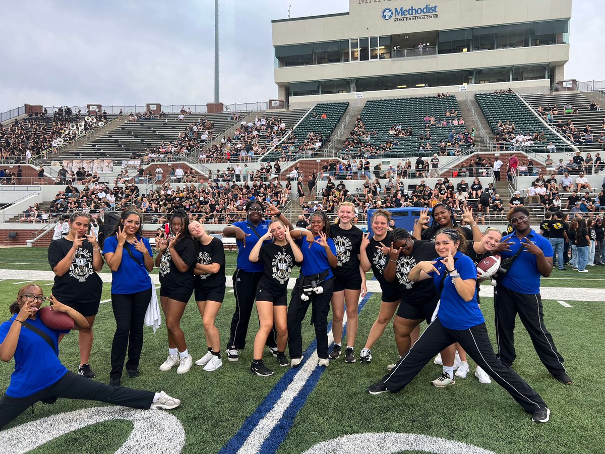 Rivalry Week! Jaguars vs. Tigers

No storm was going to keep us from getting the dub last night! Let’s go Jags!

Check out this crew getting recognized for being Hydration Heroes 😮‍💨😮‍💨😮‍💨
