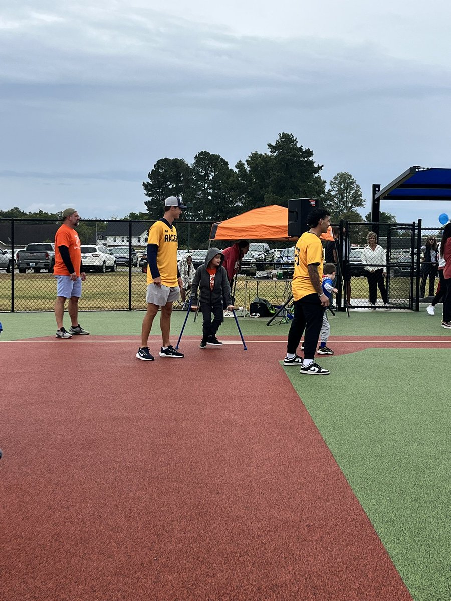 Dan Skirka (@dskirka) on Twitter photo Iβm very proud of <a href="/RacersBaseball/">Murray State Baseball</a> and the work they did today with the Miracle League. Inspiring. Iβm very proud of <a href="/RacersBaseball/">Murray State Baseball</a> and the work they did today with the Miracle League. Inspiring.