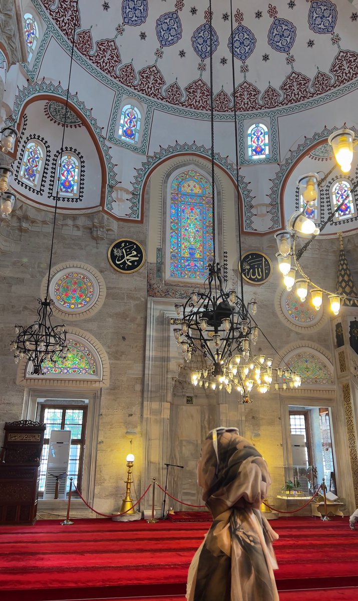 C2 seviye camii gezme bağımlılığıı✨