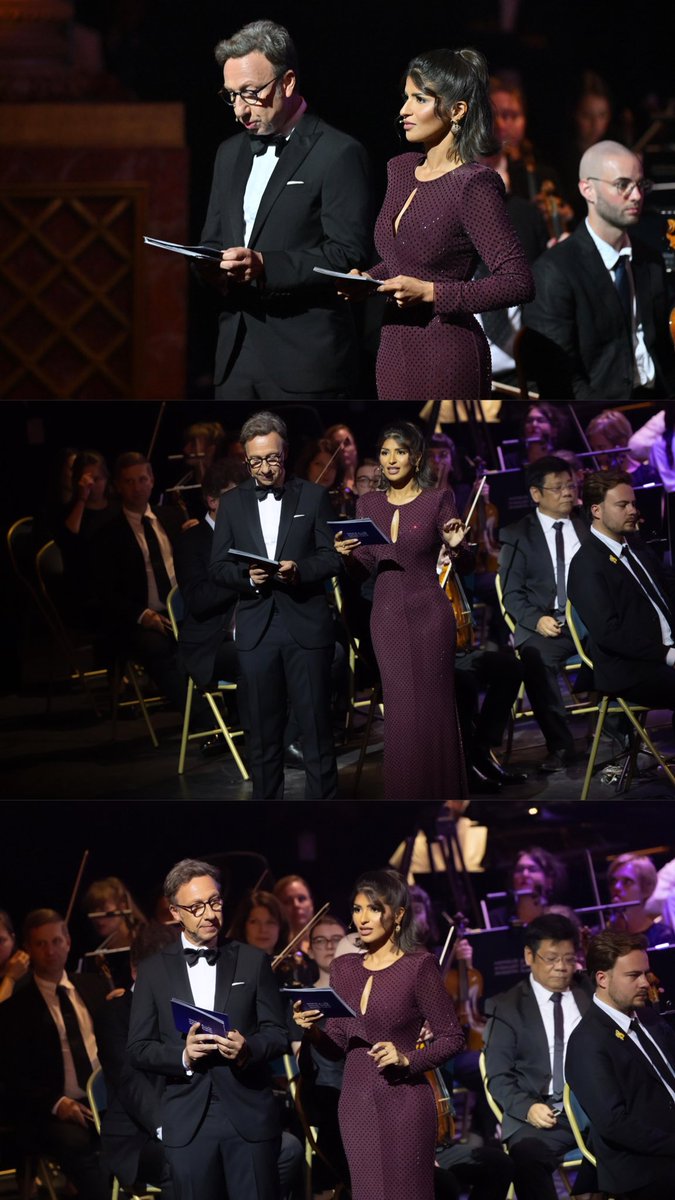 من أمسية أوركسترالية سعودية استثنائية في قصر فرساي بباريس…
بحضور صاحب السمو الملكي الأمير تركي الفيصل، وسمو وزير الثقافة الأمير بدر بن عبدالله بن فرحان، وحرم الرئيس الفرنسي إيمانويل ماكرون، وبمشاركة عدد من الوزراء والشخصيات الدولية البارزة.
تشرفت بتقديم الحفل مع المقدم الفرنسي