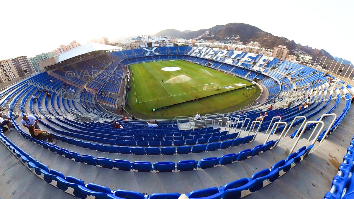 Nuestra Bombonera blanquiazul, ahora más brillante que nunca. <a href="/CDTOficial/">CD Tenerife 🏴󠁧󠁢󠁳󠁣󠁴󠁿</a> 🏴󠁧󠁢󠁳󠁣󠁴󠁿