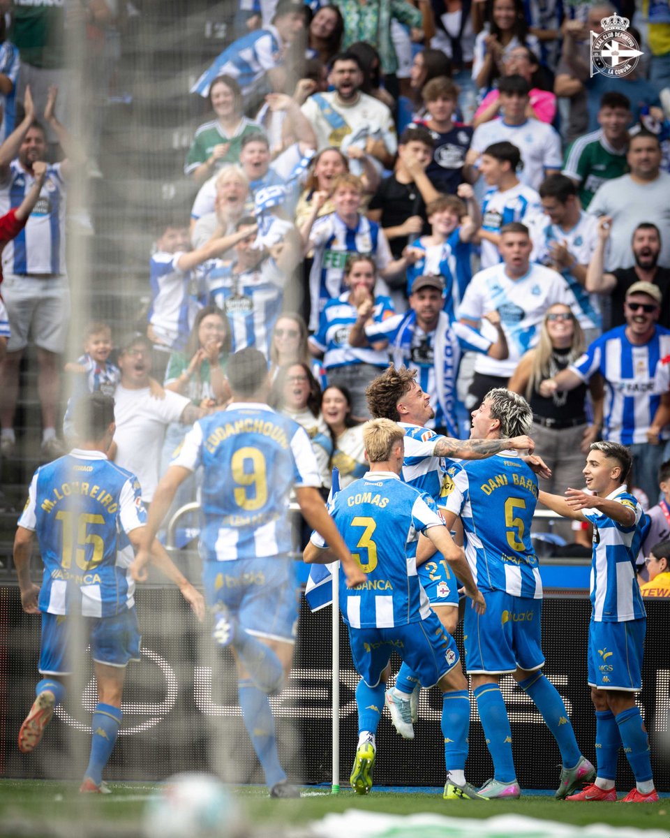 RCDeportivo's tweet photo. 😍 Boas noites, deportivistas. https://t.co/I048kXLFBS