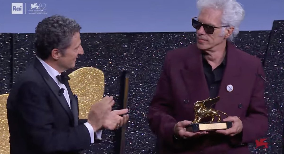 ApocaFede tweet media