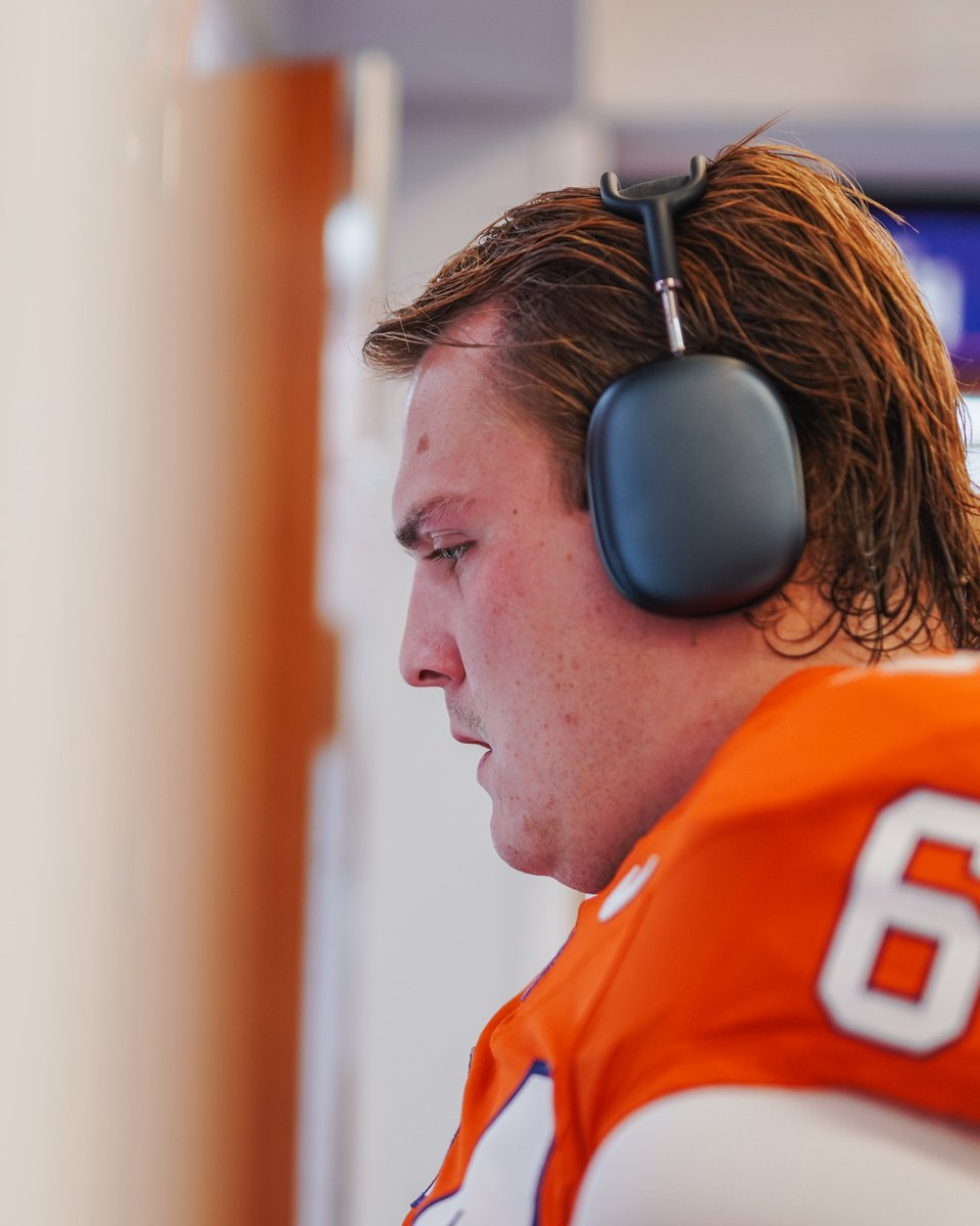 Clemson Football tweet media