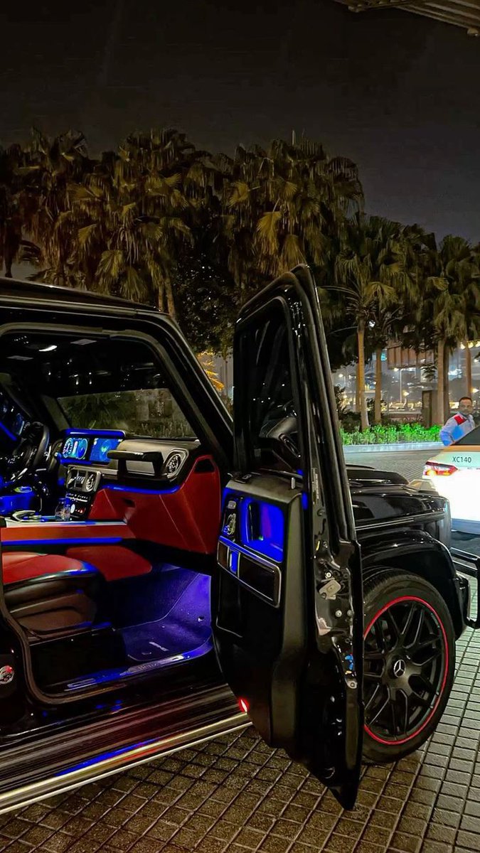 PrinceHumedi's tweet image. Thank you for the gift my king I'm grateful let celebrate my new wagon 🇦🇪🇦🇪💕💕💕
شكرا لك على الهدية يا الملك أنا ممتن 🇦🇪🇦🇪🇦🇪🇦🇪🇦🇪