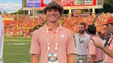 Six Star Football | PLUS+ (@sixstarfootball) on Twitter photo FLORIDA STOCK RISERS | Florida Standouts Drawing New Offers, Heating Up the Recruiting Trail
Six Star Football takes a look at several rising prospects making noise.🔥
STORY ⏩ sixstarfootball.com/article/florid…
<a href="/antronbranch/">Antron Branch</a> <a href="/DeonteFielder1/">Deonte “uno1️⃣” Fielder</a> <a href="/PhillipGoodrich/">Phillip Goodrich Jr.</a> <a href="/jaydenjackson_2/">Jayden “ball hawk “Jackson</a> <a href="/AmareJ21/">Amar’e Johnson</a> FLORIDA STOCK RISERS | Florida Standouts Drawing New Offers, Heating Up the Recruiting Trail
Six Star Football takes a look at several rising prospects making noise.🔥
STORY ⏩ sixstarfootball.com/article/florid…
<a href="/antronbranch/">Antron Branch</a> <a href="/DeonteFielder1/">Deonte “uno1️⃣” Fielder</a> <a href="/PhillipGoodrich/">Phillip Goodrich Jr.</a> <a href="/jaydenjackson_2/">Jayden “ball hawk “Jackson</a> <a href="/AmareJ21/">Amar’e Johnson</a>