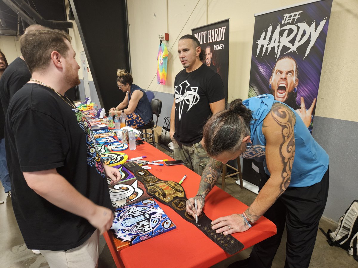 Finally got to meet childhood heroes <a href="/JEFFHARDYBRAND/">#BrotherNero DELETED</a> <a href="/MATTHARDYBRAND/">MATT HARDY</a>