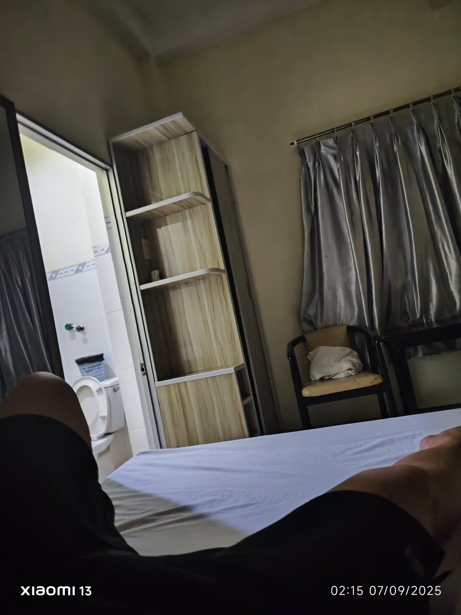 Butran997's tweet image. Buổi tối một mình 🫩 #Nha_Trang