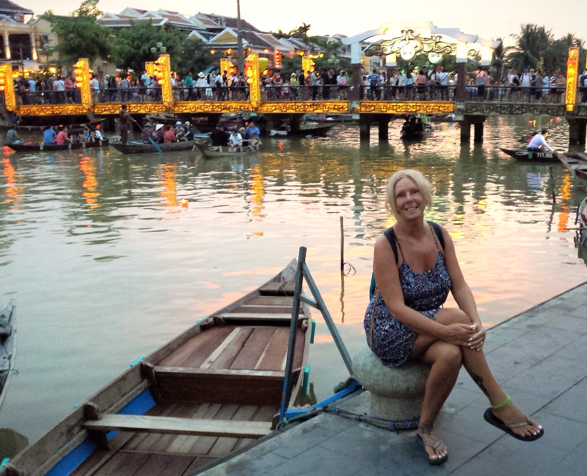 The Backpacking Housewife tweet media