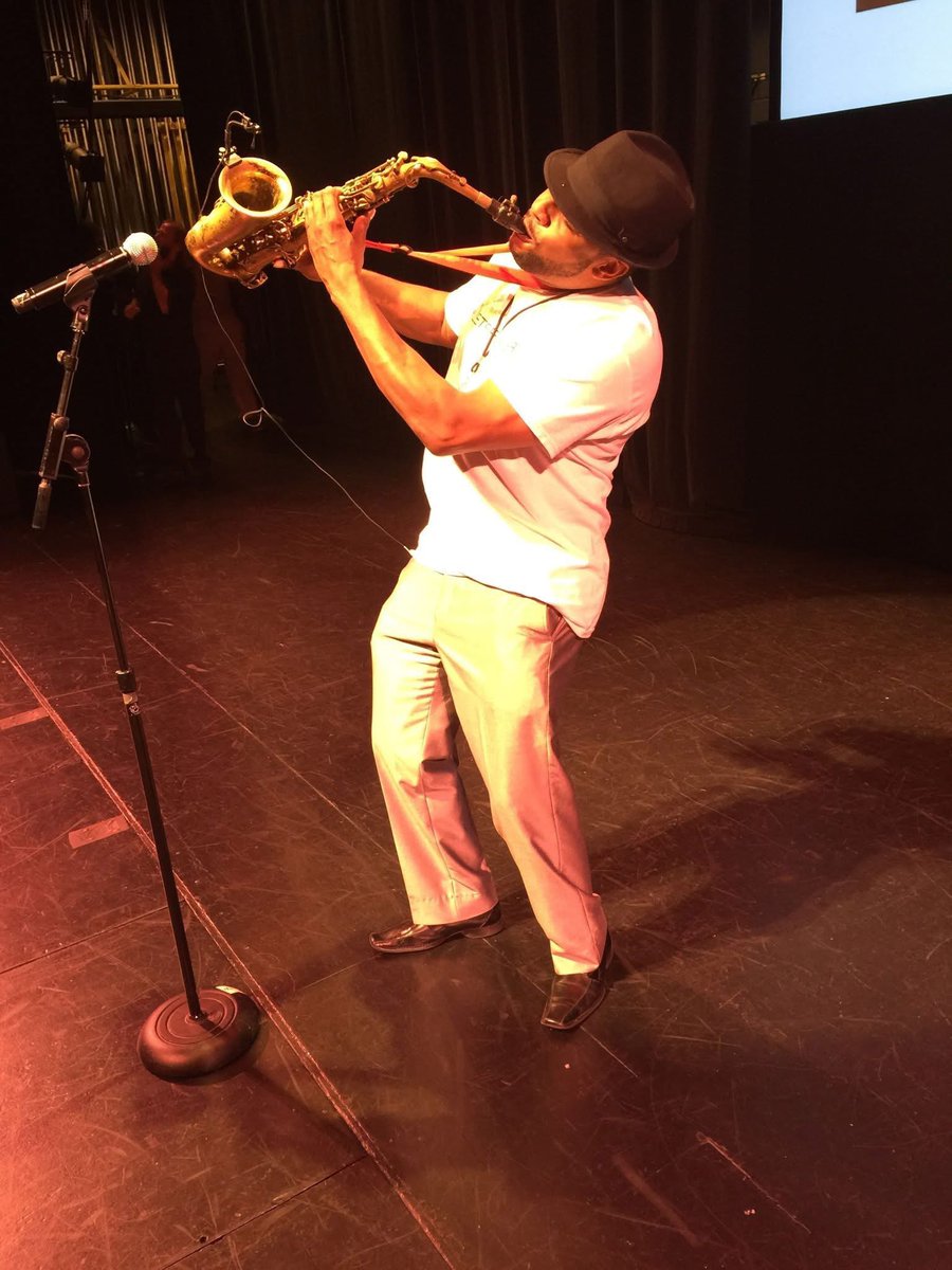 Vibes 

#mustafaonsax