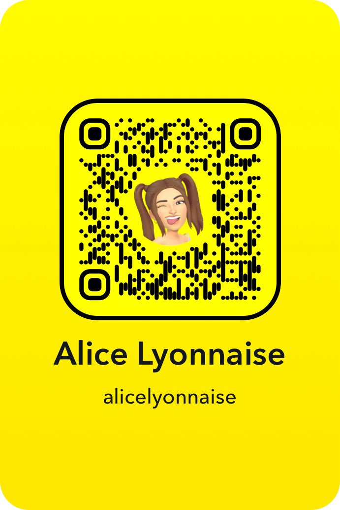 Trop chaud sur la Côte d’Azur 🥵🥵 si tu a envie d’avoir chaud n’oublie pas mon snap 🤤🥵👅👅
#instagram #partage #Shorty