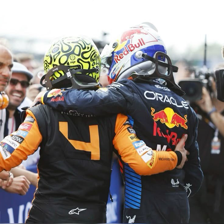 MAX FUCKING VERSTAPPEN AND LANDO FUCKING NORRIS SEÑORAS Y SEÑORES🐐🐐