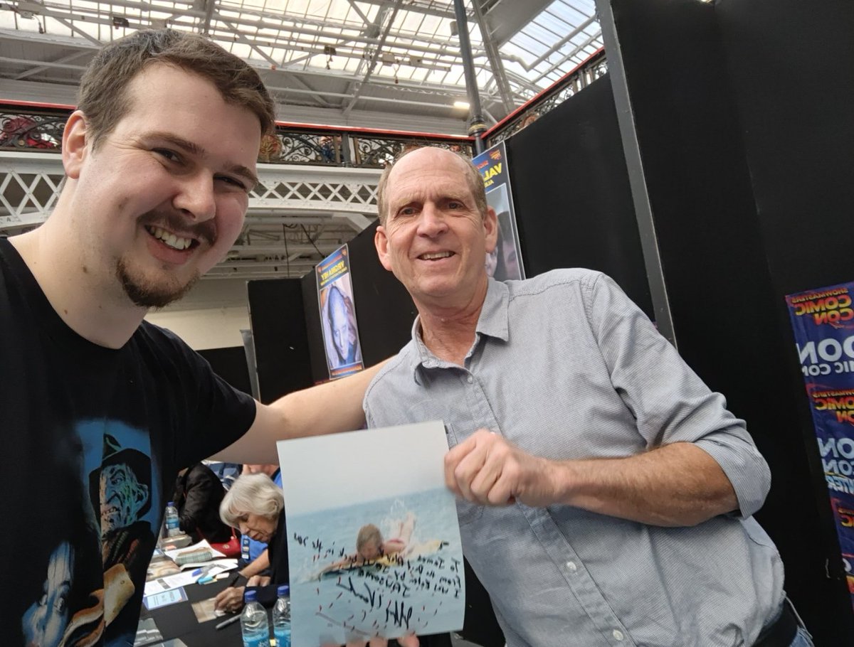 Happy Saturday Everyone! I've been attending <a href="/cineworld/">Cineworld</a> for 5 consecutive days this week regarding the Conjuring movies! I really enjoyed Last Rites! Now I'm about to watch my 122nd Movie of 2025, Jaws (1975)!!! And here's the picture I had with Jeffrey Vorhees aka Alex! 😁😁😁🦈