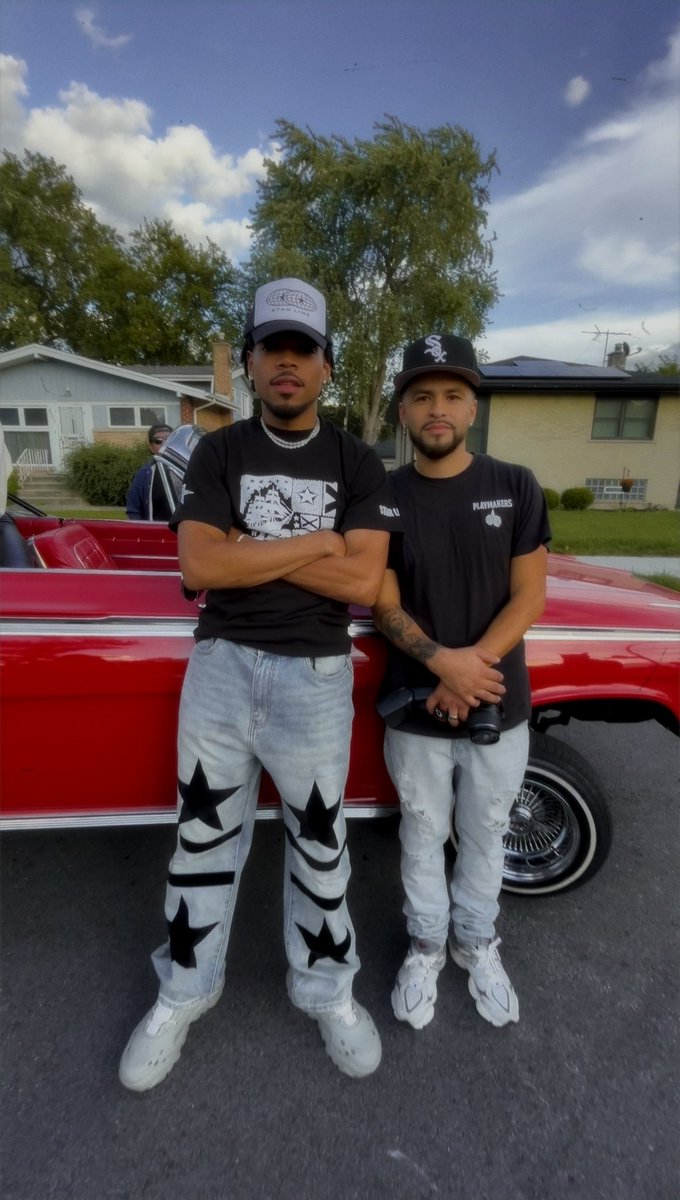 PapiPortaits's tweet photo. Helped Chicago make history yesterday. 
#ChicagoLowriders #PlayMakrStudios #ChanoFrom79th https://t.co/fML6OXOkJi