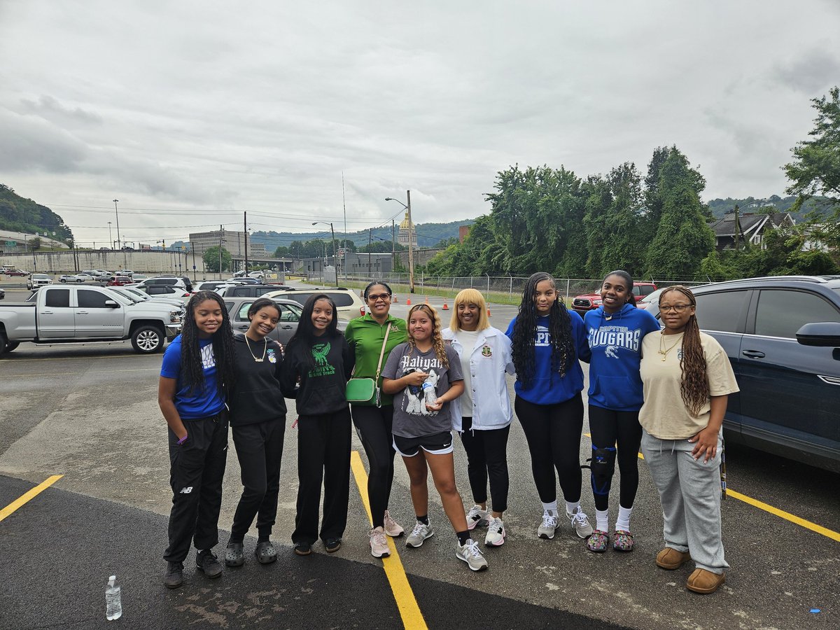 CapGbb's tweet photo. We would like to thank WV Sports Grind and Giovanna Giavonna Shay Moore for their amazing work today at 5K Mental Health and Suicide Prevention Walk.  See you next year!!! #CapGBB #CapHighBy40 https://t.co/r5w0QsrXgo