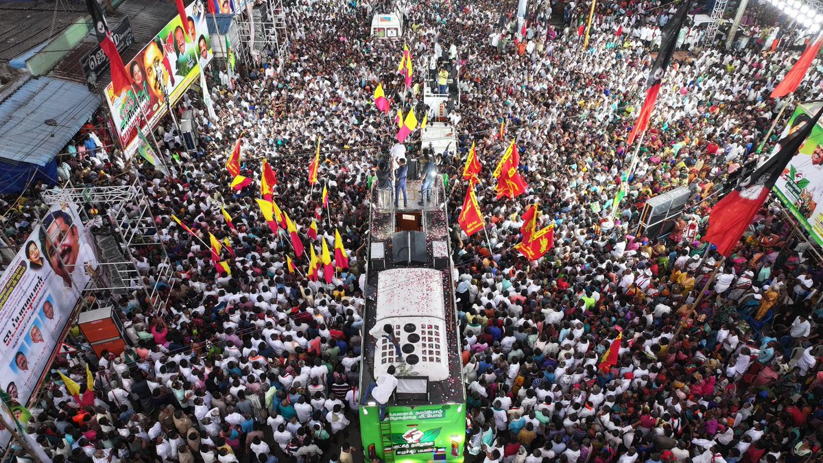 EPSTamilNadu's tweet image. விவசாயிகளின் உழைப்பால் வளம் பெருகிய #நத்தம் மண்ணில், அலைமோதிய மக்களின் அன்பும் வரவேற்பும் என்னை ஆழமாக நெகிழச்செய்தது.

கூடியிருந்த ஒவ்வொரு குடிமகனின் முகத்திலும், திமுக அரசின் செயல்திறன் குறைபாடுகளை முடிவுக்குக் கொண்டு வந்து, விவசாயிக்கும், வறியோருக்கும், பொதுமக்களுக்கும் நன்மை…