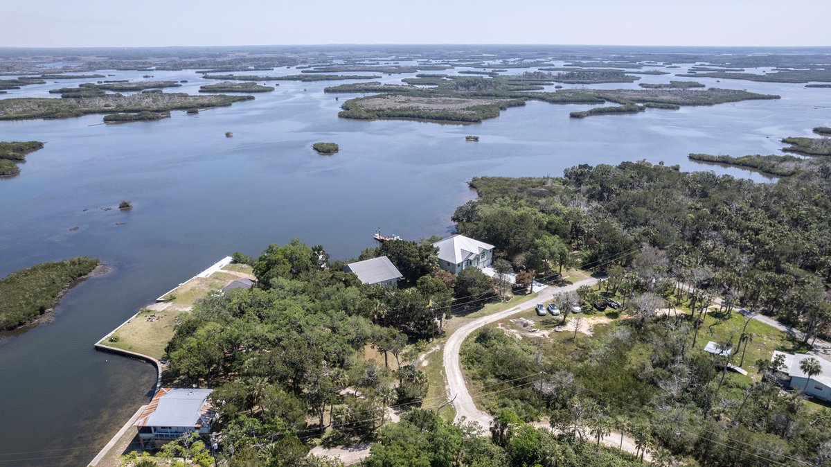 Gulf Coast Getaways tweet media