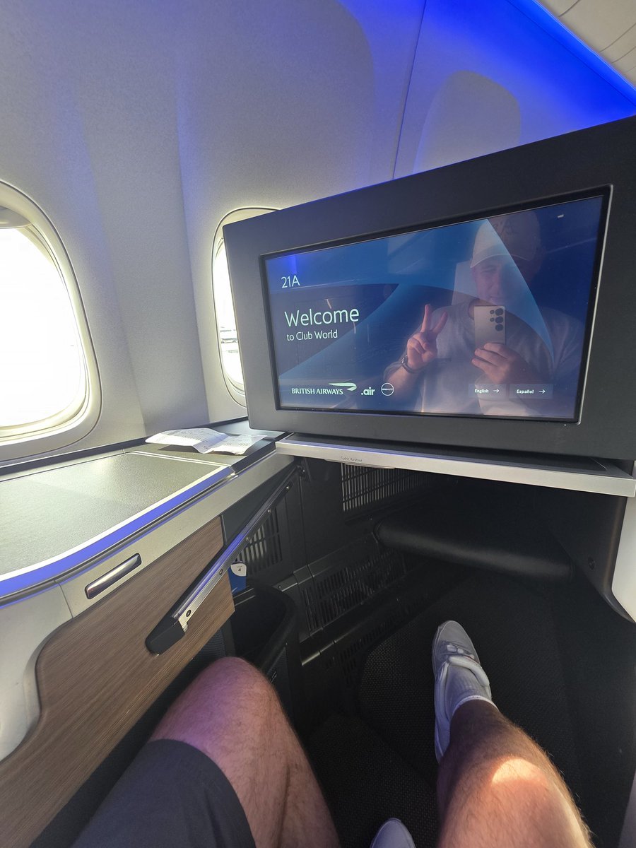 ChampChaz02's tweet image. #OnTheMove 🌎🛫