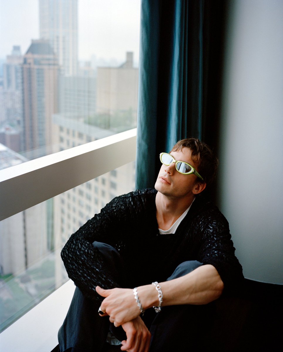 Guy Remmers for WWD Magazine