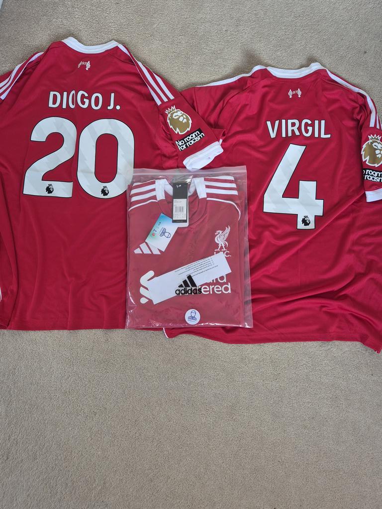 Ashni Awesti (@57ash) on Twitter photo <a href="/Thekitman20__/">Thekitman20__</a> delivers again! Excellent service. Highly recommended for ALL football shirts. <a href="/Thekitman20__/">Thekitman20__</a> delivers again! Excellent service. Highly recommended for ALL football shirts.