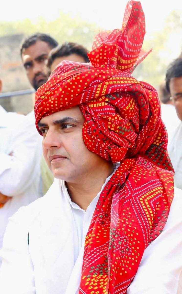 ras_suraj's tweet photo. आपको जन्मदिन की बहुत-बहुत बधाई एवं शुभकामनाएं पायलट स���हब जी ईश्वर का आशीर्वाद आप पर हमेशा बना रहे @SachinPilot ji https://t.co/vbKb4mnfj1
