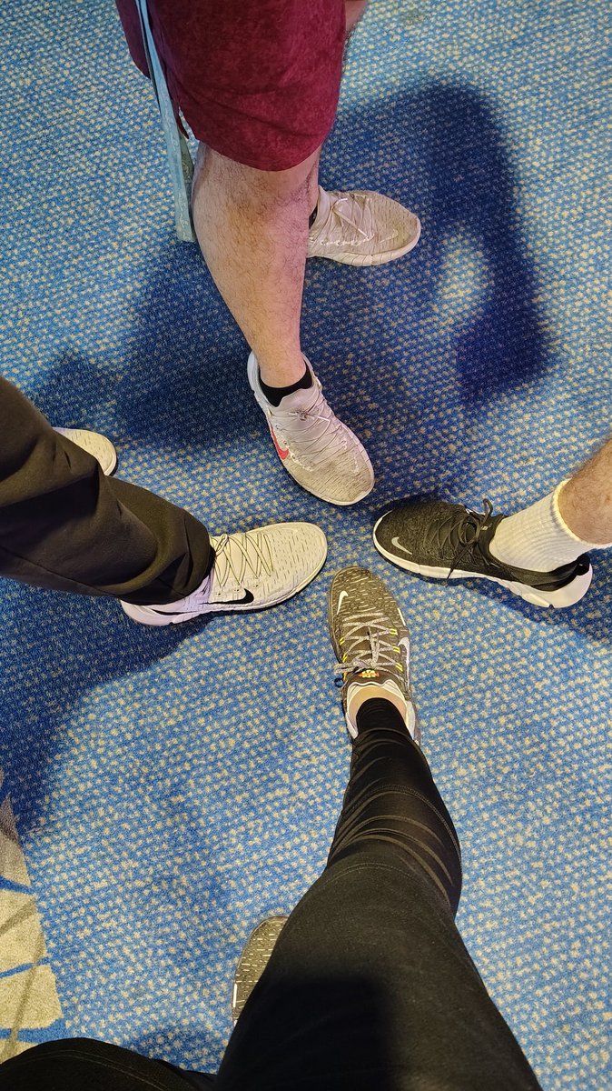 We free up in here!
<a href="/radswouse/">Rad Swouse</a> 
<a href="/dredman100/">dred</a> 
<a href="/Famos_10/">Famos ➡️ Recovery/Hibernation</a>