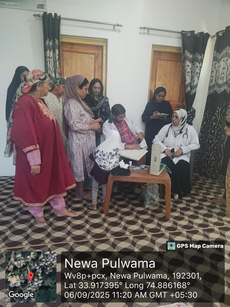 NHM, J&K (@nhmjk5) on Twitter photo Door-to-door #TB screening and sputum collection underway in Pulwama! Teams are reaching households for early detection, diagnosis,and timely treatment.Together, let’s work for 'TB Harega, Desh Jeetega' (TB Will Lose, The Nation Will Win. <a href="/OfficeOfLGJandK/">Office of LG J&K</a> <a href="/PMOIndia/">PMO India</a> <a href="/MoHFW_INDIA/">Ministry of Health</a> Door-to-door #TB screening and sputum collection underway in Pulwama! Teams are reaching households for early detection, diagnosis,and timely treatment.Together, let’s work for 'TB Harega, Desh Jeetega' (TB Will Lose, The Nation Will Win. <a href="/OfficeOfLGJandK/">Office of LG J&K</a> <a href="/PMOIndia/">PMO India</a> <a href="/MoHFW_INDIA/">Ministry of Health</a>