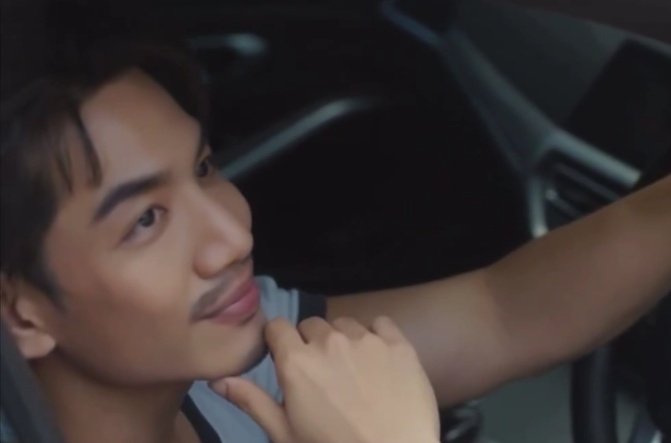 tmknp_jk's tweet image. 📿 Khemjira The Series EP5
#เขมจิราต้องรอดEP5

น้องเขมมองตาแม่ คนนึงยิ้มหวาน อีกคนขึ้นเสียงใส่หนูจะเลือกใคร แต่สำหรับแม่

พี่พงศ์                                               นายภีม
+10000000                     -10000000