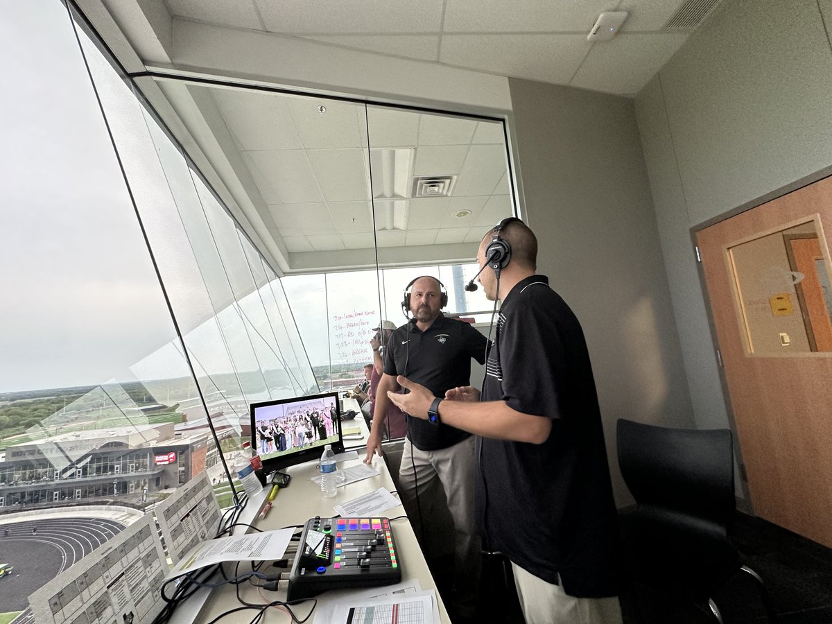 4 months of work came to fruition last night! All of the stress, planning, and creating paid off in our inaugural RC+ broadcast, and it’s only up from here. 📈

Grateful to all of the really smart people around me. We’re only as good as the people we surround ourselves with!