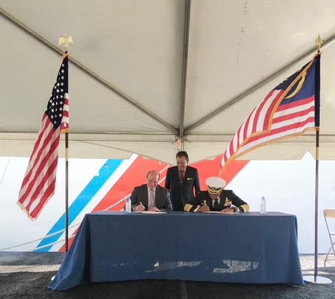 MAJLIS MENANDATANGANI PENYERAHAN DAN GRADUASI LATIHAN KM BENDAHARA (KAPAL BEKAS UNITED STATE COAST GUARD - USCG)

Jumaat, 5 September 2025 telah tercatat satu lagi detik bersejarah di Baltimore, Amerika Syarikat apabila kapal bekas USCG Cutter Steadfast diserahkan secara rasmi