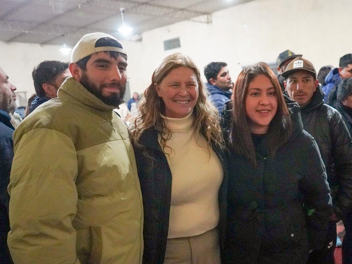 Gracias compañeros y compañeras de Chilecito por el apoyo y el compromiso.

Somos <a href="/Federaleslr/">Federales. Defendamos La Rioja</a> y vamos a defender La Rioja de aquellos que quieren arrebatarnos nuestros derechos, recursos y oportunidades y lo vamos a hacer todos juntos, desde cada rincón de la provincia.