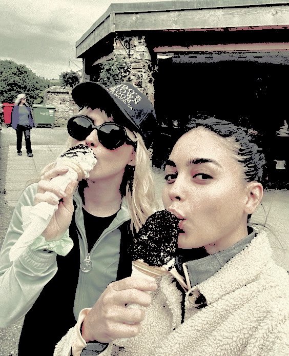 Alex jones (@watwardsis) on Twitter photo 