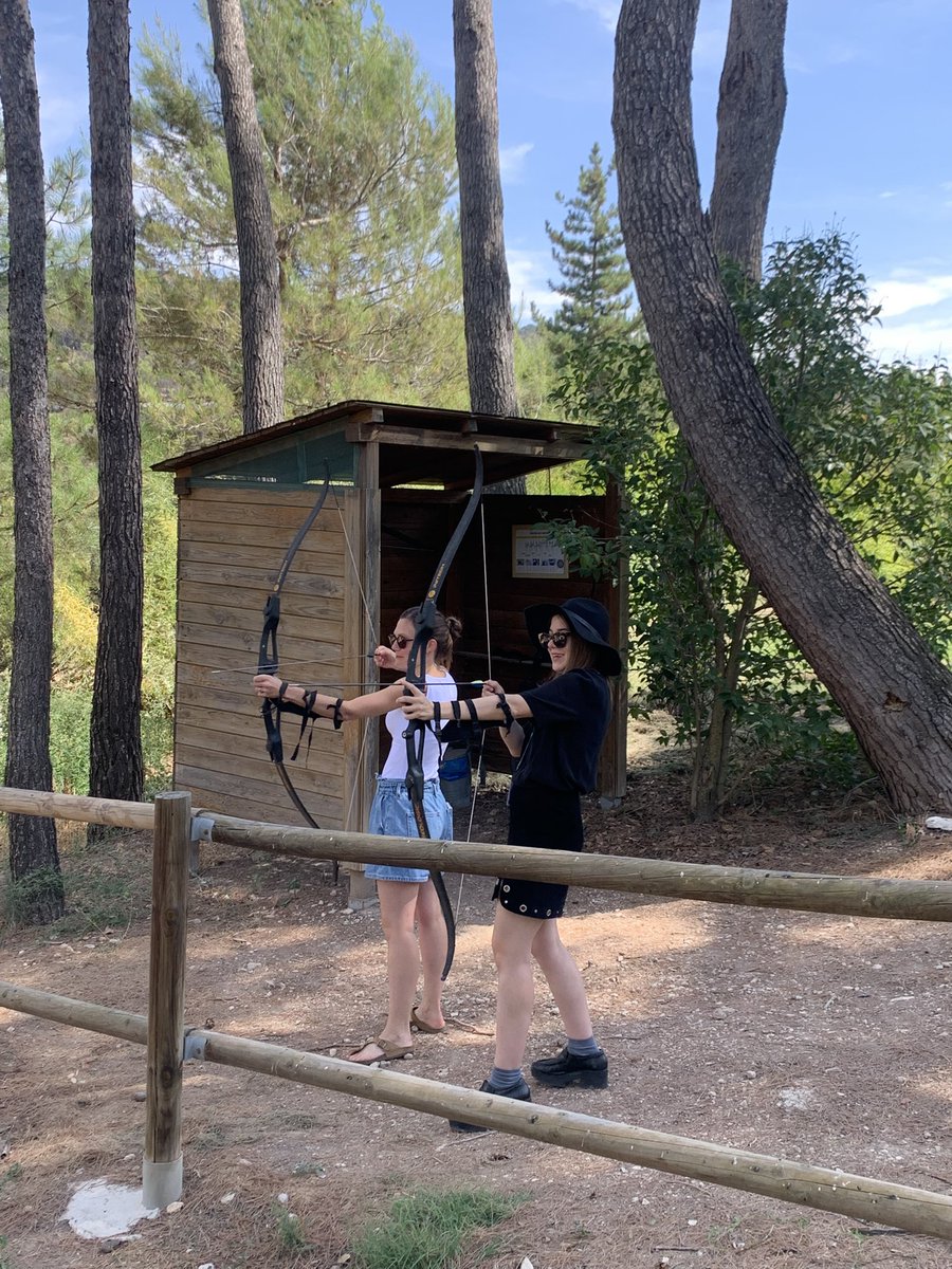 Aisling Barrett tweet media