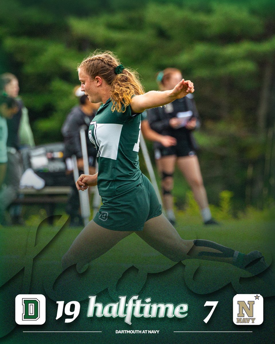 A two score lead at the half!

#GoBigGreen | #TheWoods