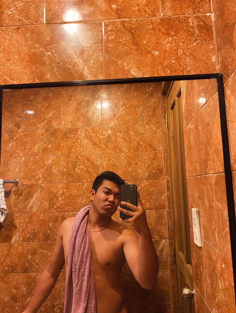 itsMejAyDump tweet media