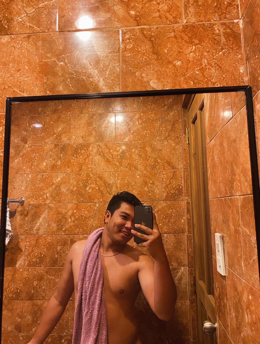 itsMejAyDump tweet media