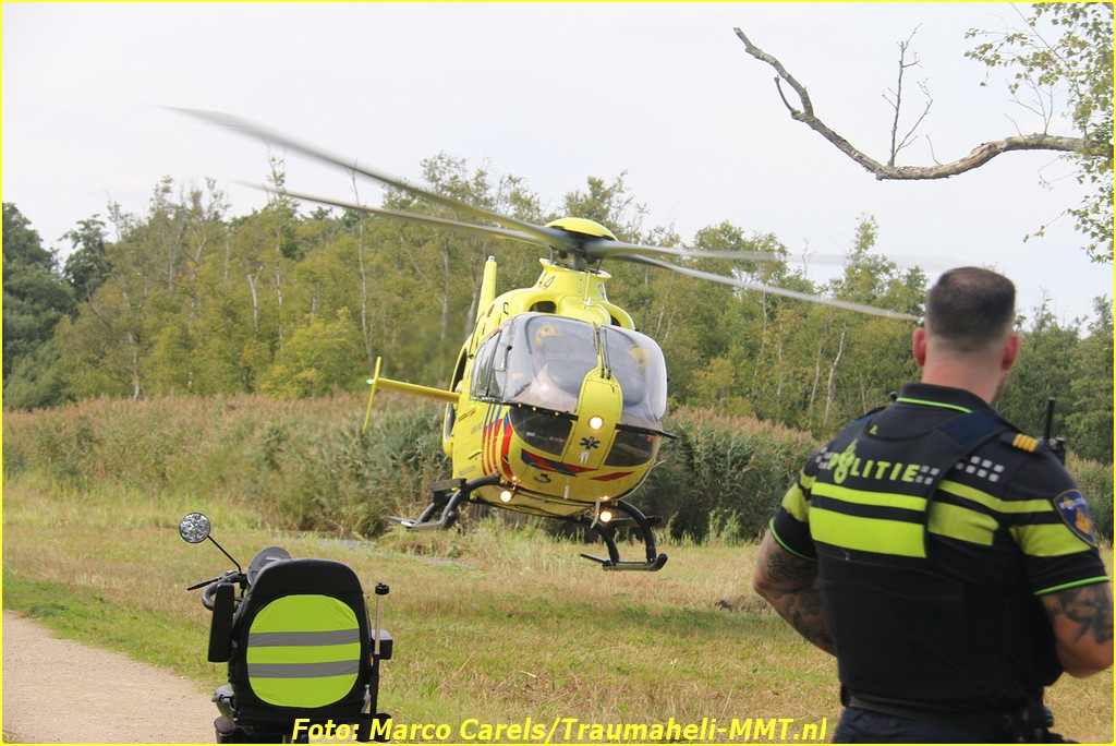 Fietser ernstig gewond bij val fietspad Amstelveen
traumaheli-mmt.nl/fietser-ernsti…