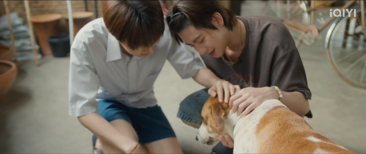 น้องเขม : โตไว ๆ นะด่าง
บักเจต : โหย ไม่ต้องโตมากก็ได้

ไม่ชอบเลย5555555555555555555555555555555555555555555555

Khemjira The Series EP5
#เขมจิราต้องรอดEP5