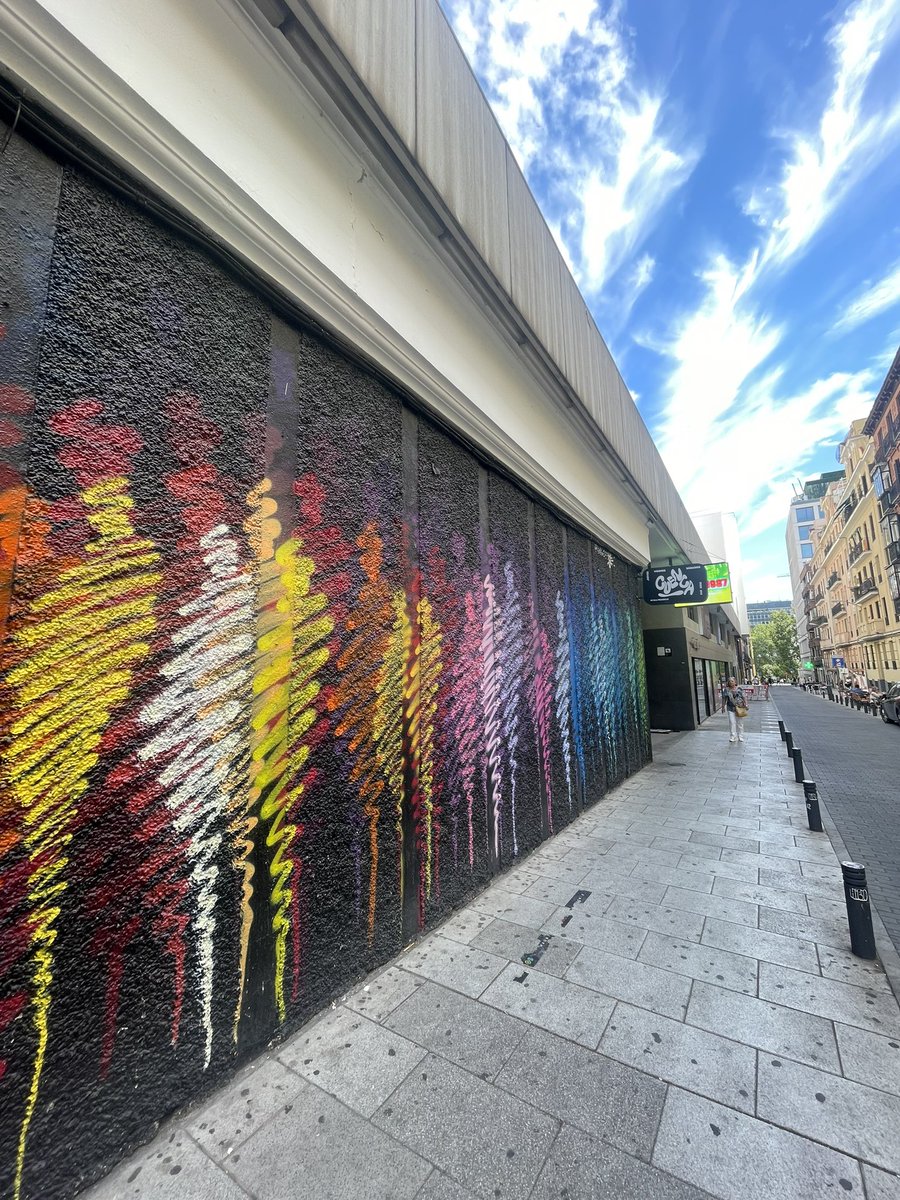 Mix de Madrid. La semana que viene quizá repitamos para ver algo de música en directo. Espero que estéis todxs bien y acabando el verano como merecéis. Lotta love ❤️