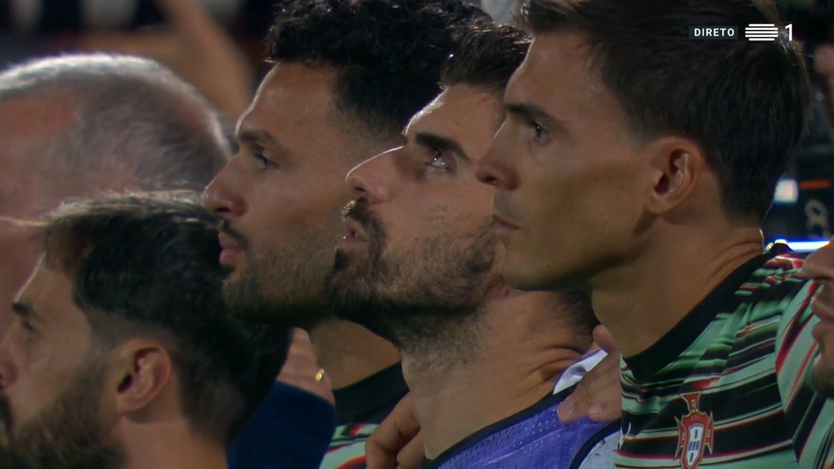 Estou destruído.